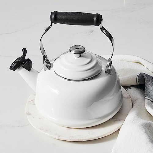 White Enamel on Steel Whistling Kettle — photo 4